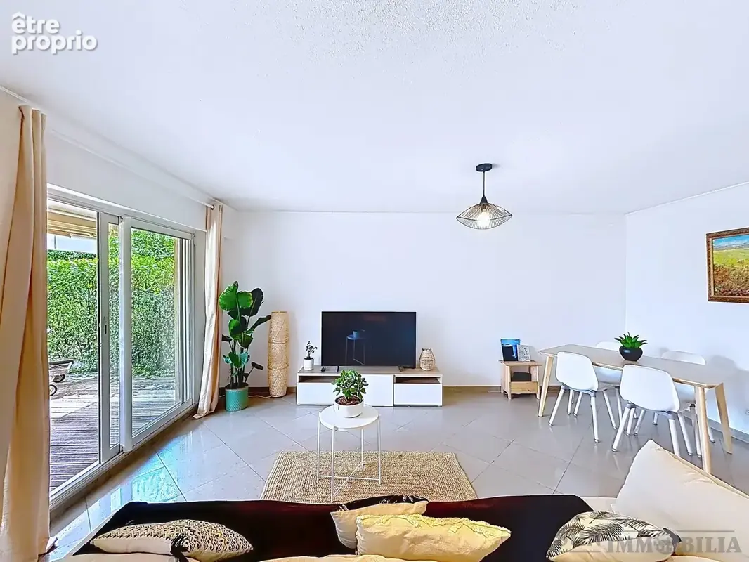 Appartement 3 pièces 68 m² à vendre à Saint-Laurent-Du-Var (06700) - photo 6