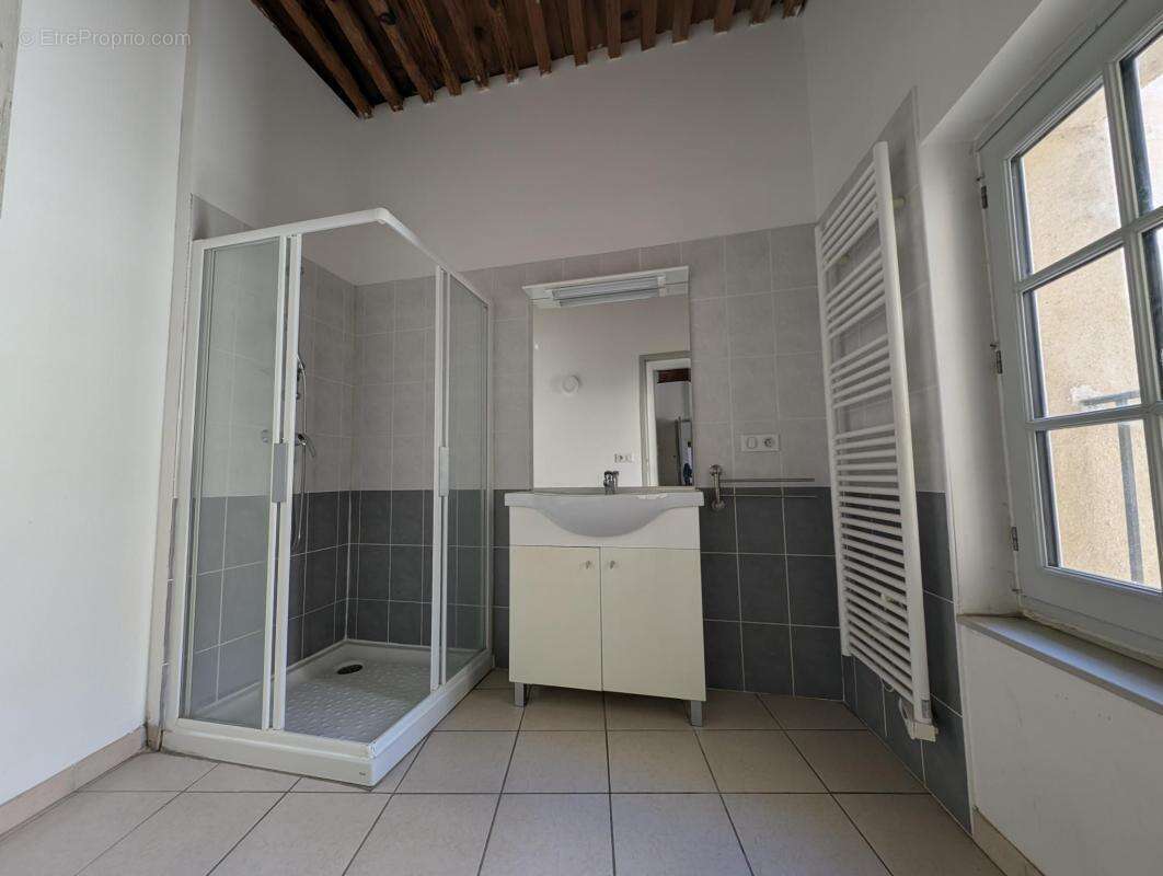 Appartement à PEZENAS