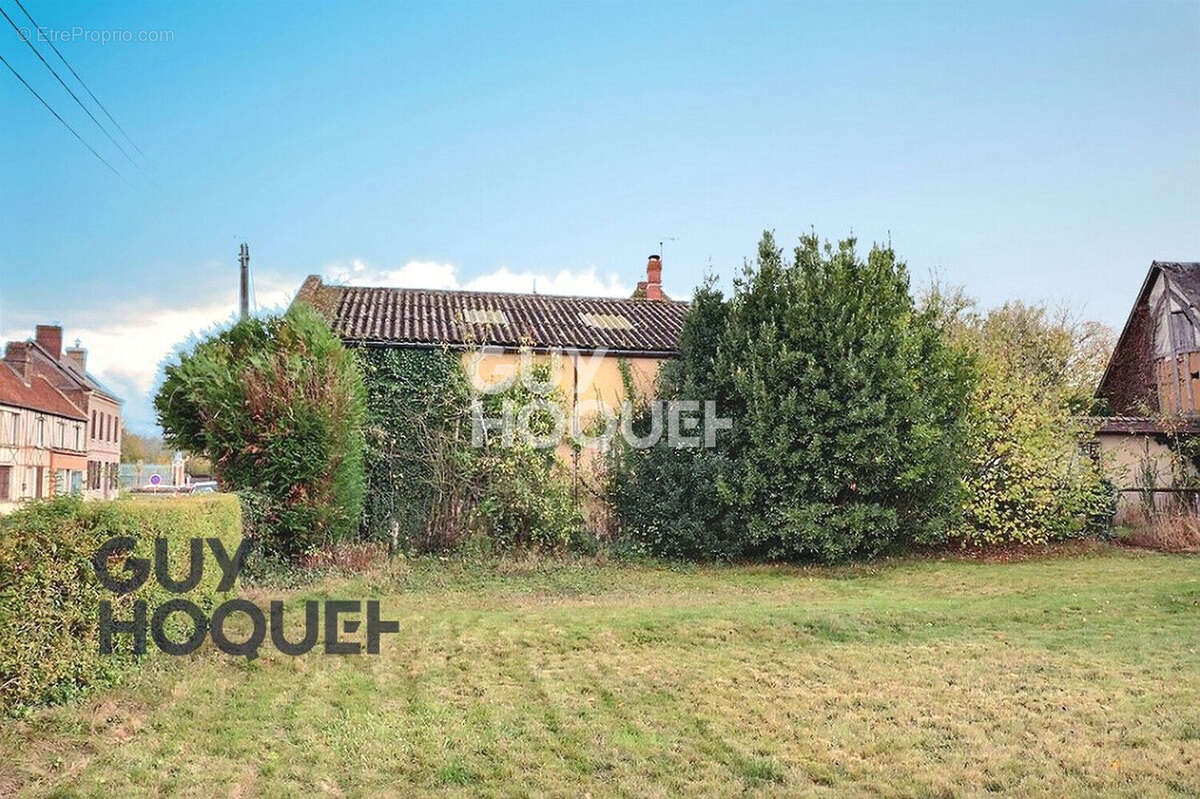 Terrain à BEAUMESNIL