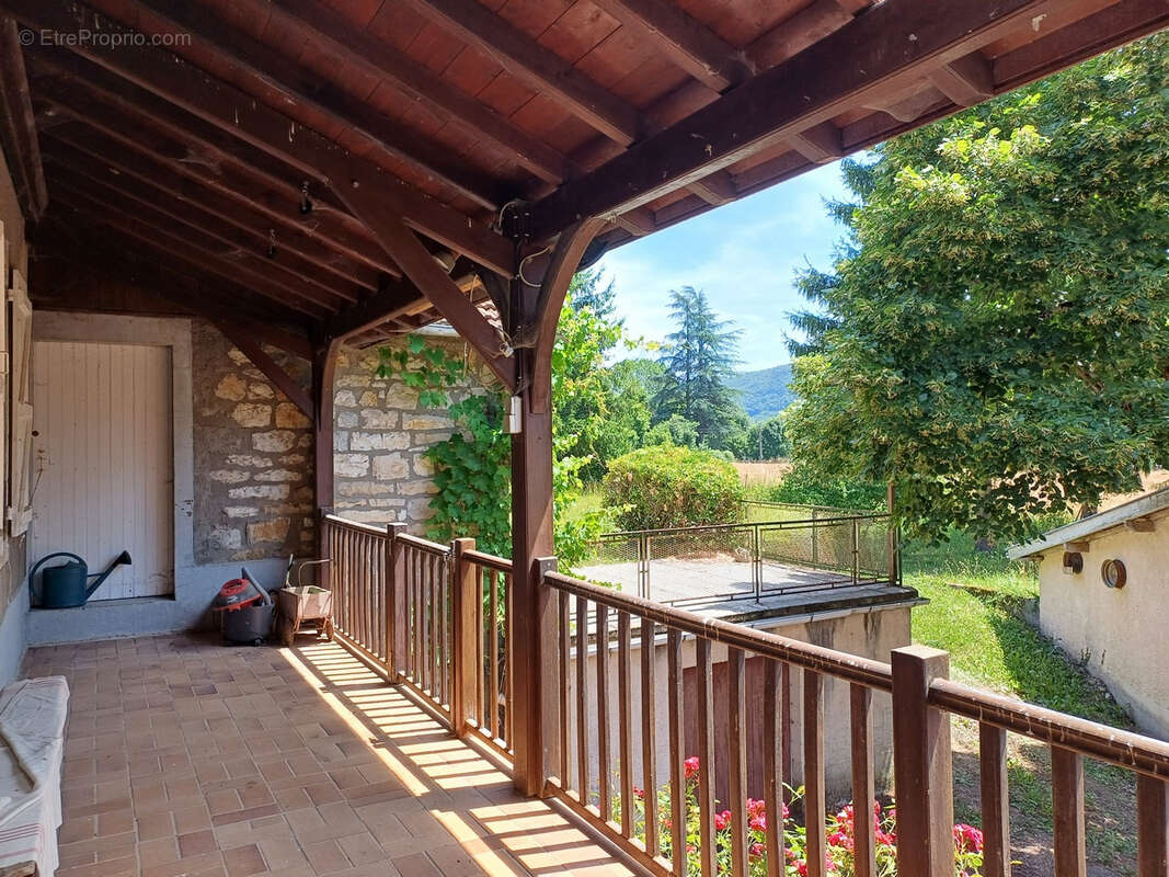 Maison à LARROQUE-TOIRAC
