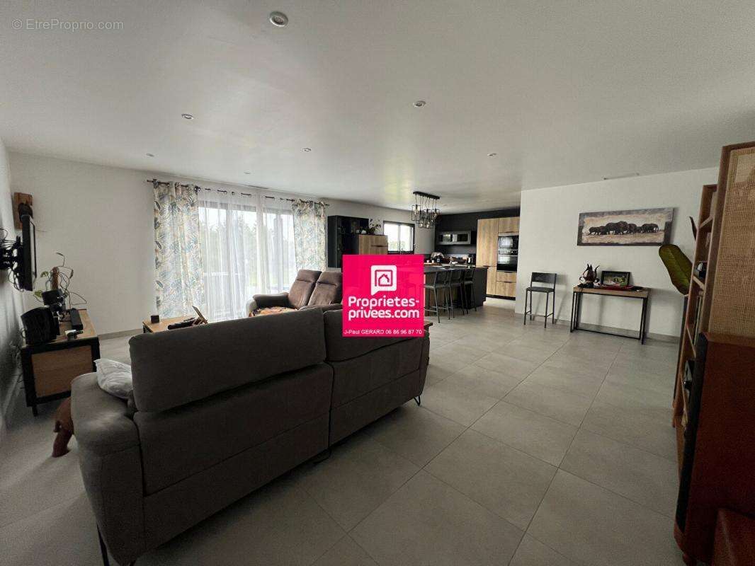 Maison à LE PASSAGE