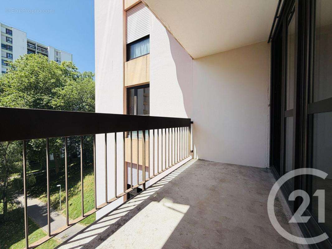 Appartement 73 m² à Limoges  - photo 11
