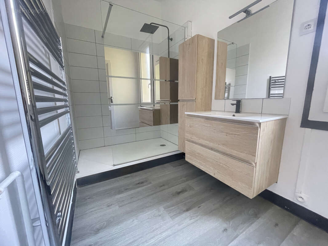 Maison à MOULEYDIER