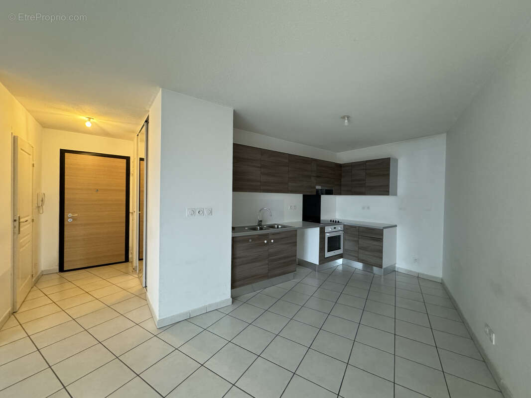 Appartement à LYON-8E