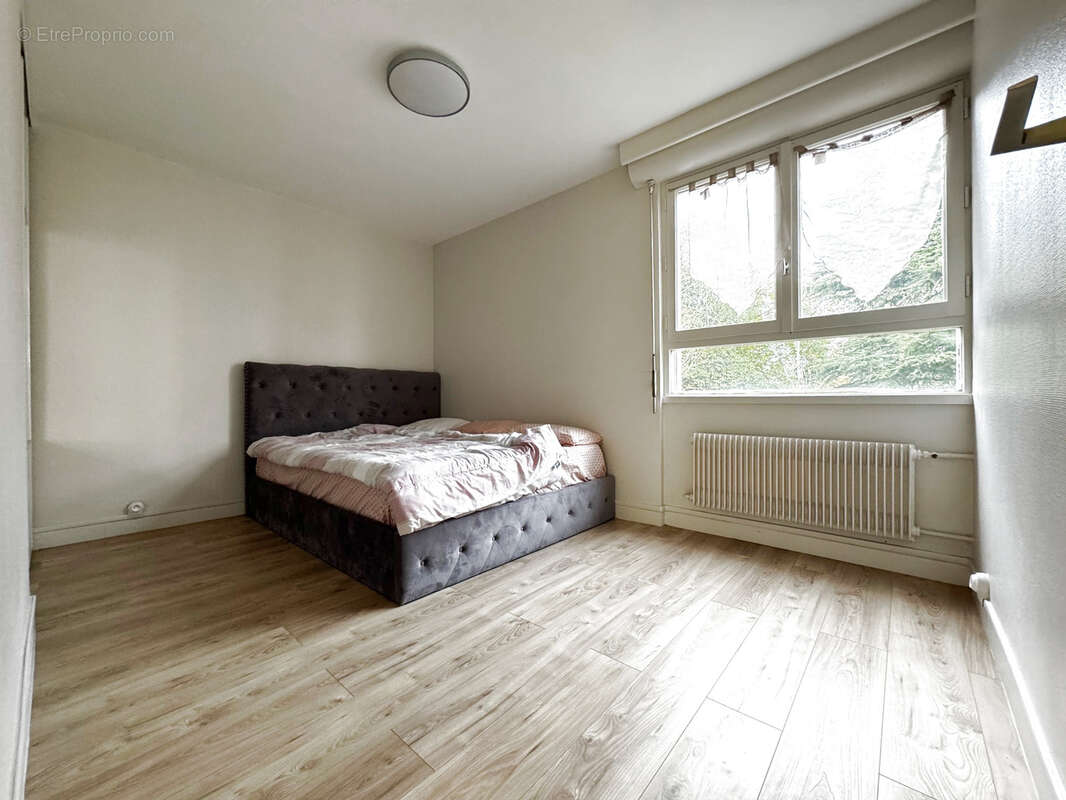 Appartement à SURVILLIERS