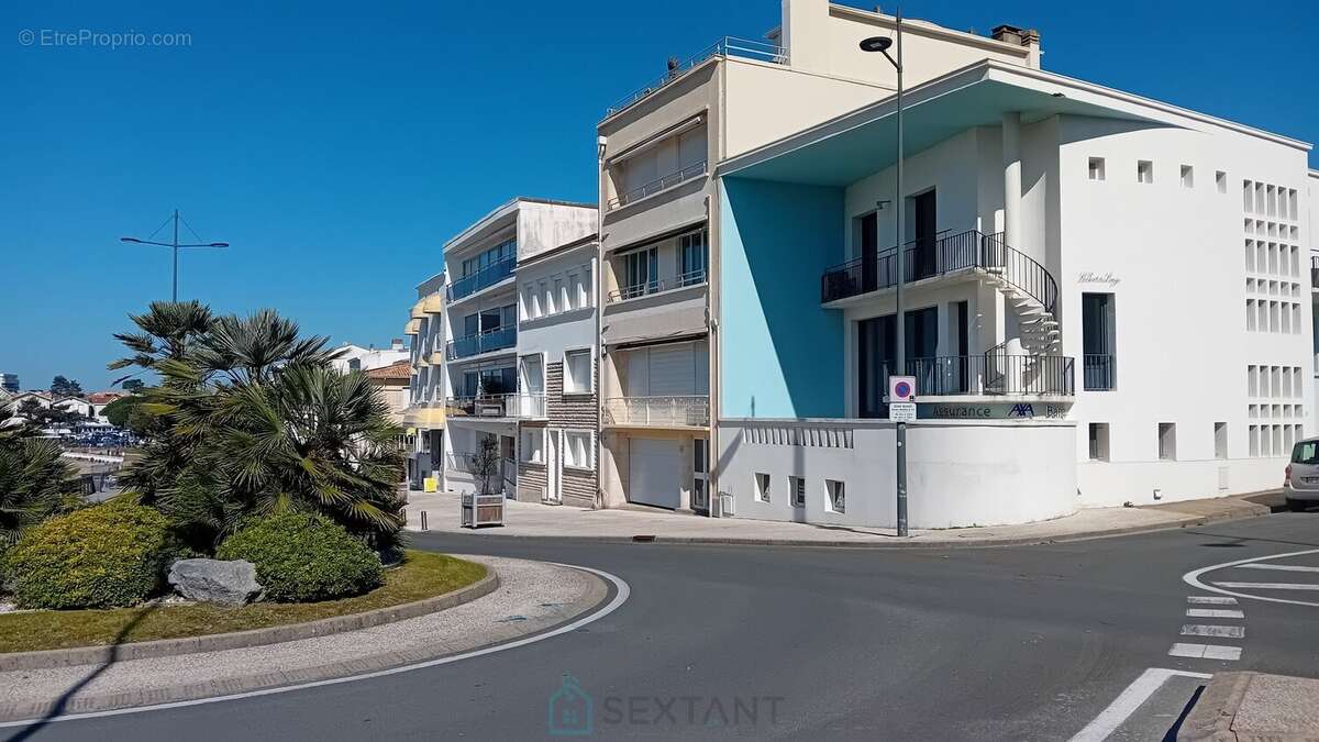 Appartement situation exceptionnelle Royan Pontaillac - photo 3