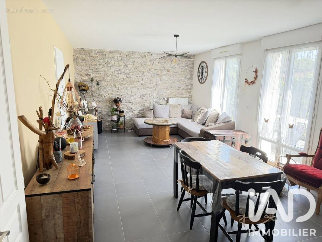 Photo 1 - Maison à JOUE-LES-TOURS