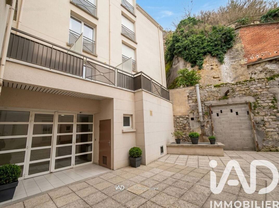 Photo 1 - Appartement à MEZY-SUR-SEINE