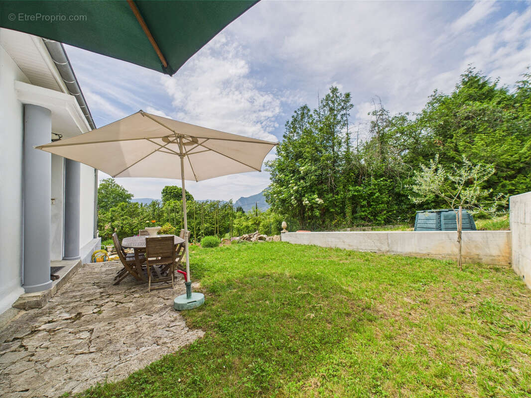 Maison à CHINDRIEUX