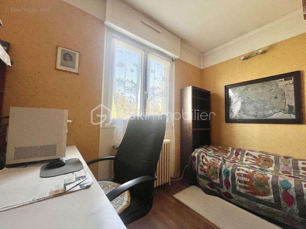 Maison familiale de 150m2 sur un terrain de 930m2 - photo 15