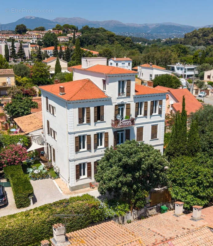 Appartement à VILLENEUVE-LOUBET