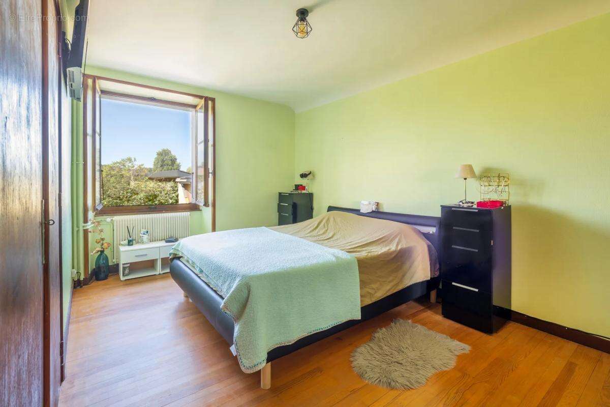 Maison à GROISY