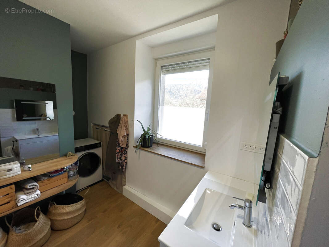 Maison à PLANCHER-BAS