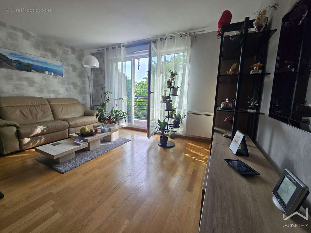 Appartement à VILLENEUVE-LE-ROI