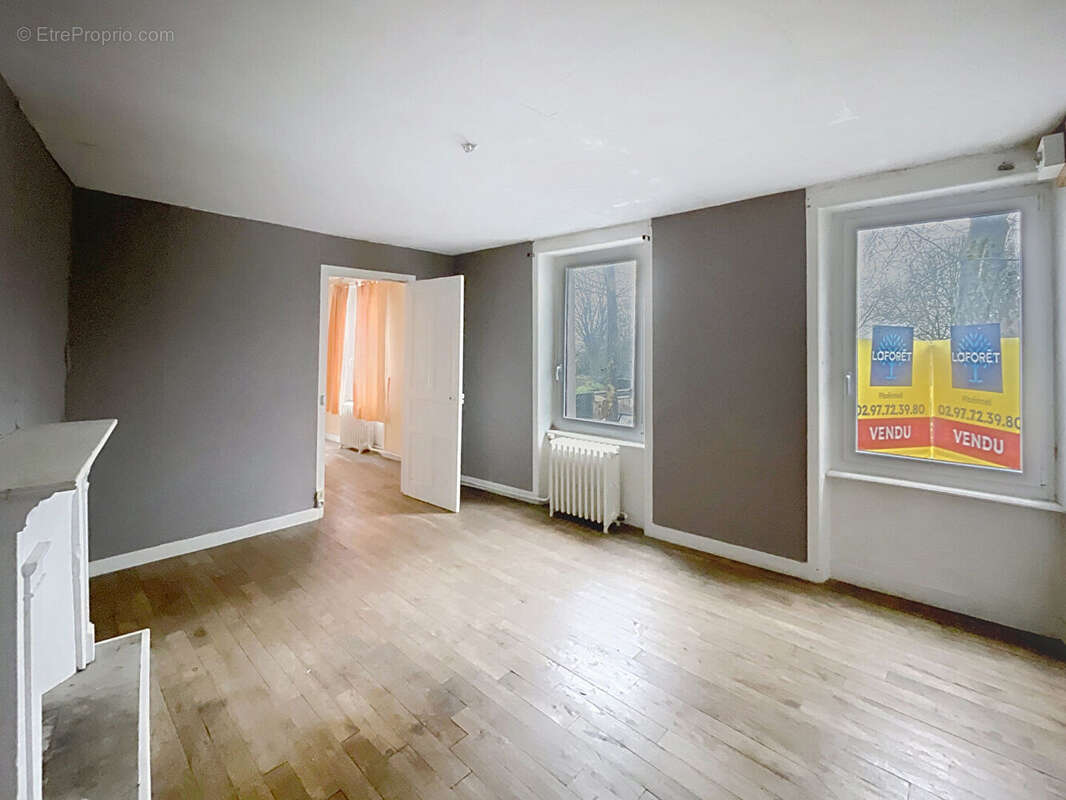 Commerce à PLOERMEL