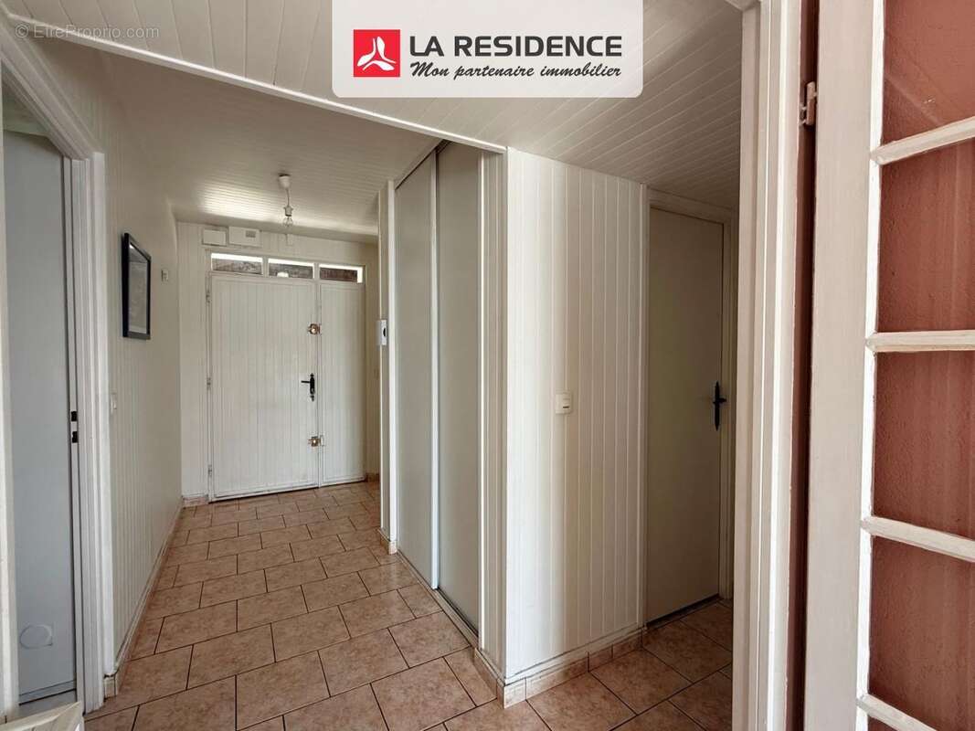 Maison 97 m² à Montigny-Les-Cormeilles  - photo 4
