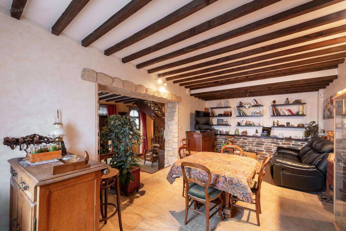 Maison à LA FERTE-SOUS-JOUARRE