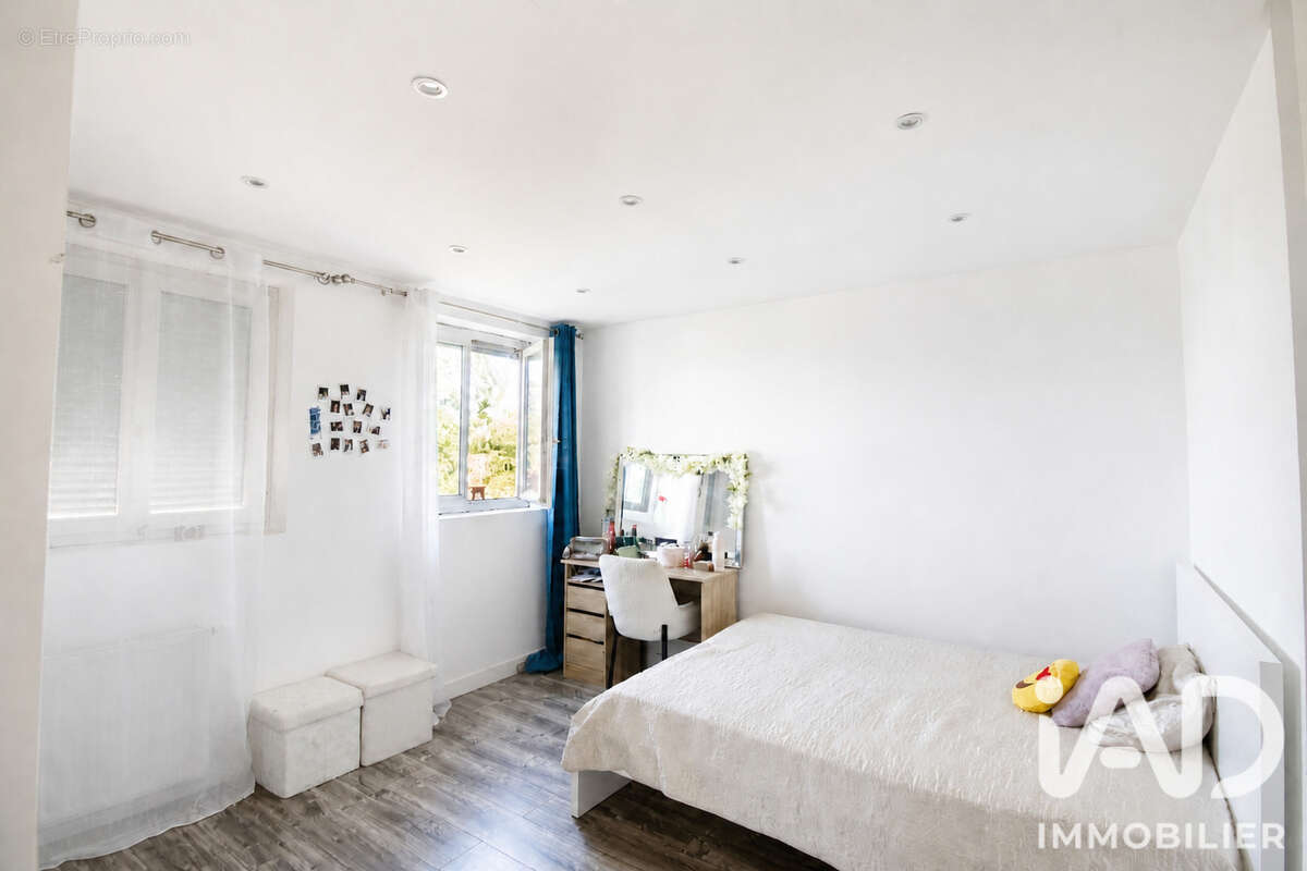 Photo 8 - Appartement à COIGNIERES