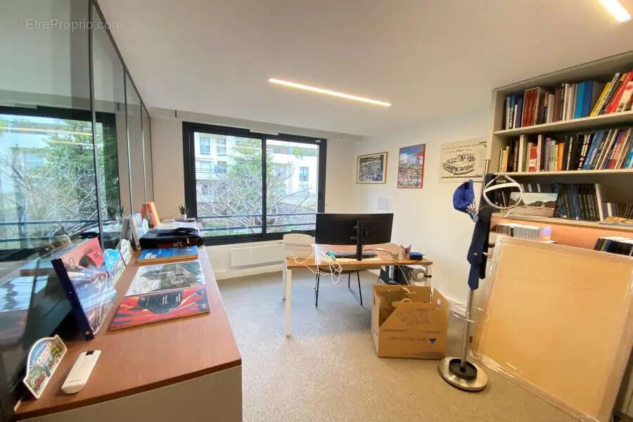 Commerce à BOULOGNE-BILLANCOURT