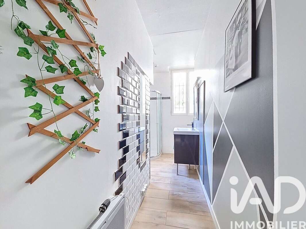 Photo 9 - Appartement à ESBLY