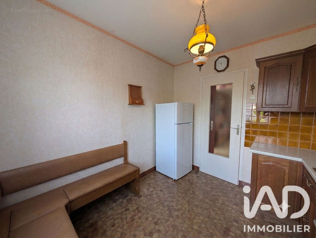 Maison 61 m² à Naveil  - photo 7