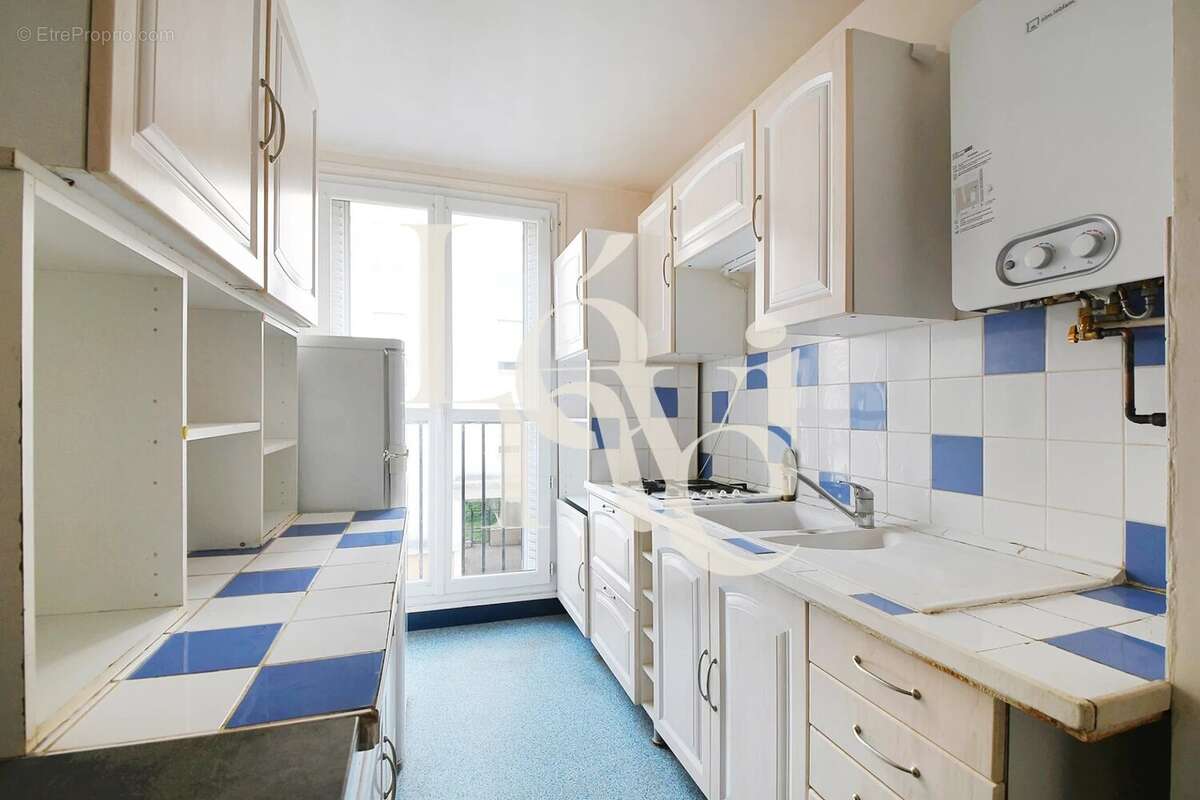 Appartement à IVRY-SUR-SEINE