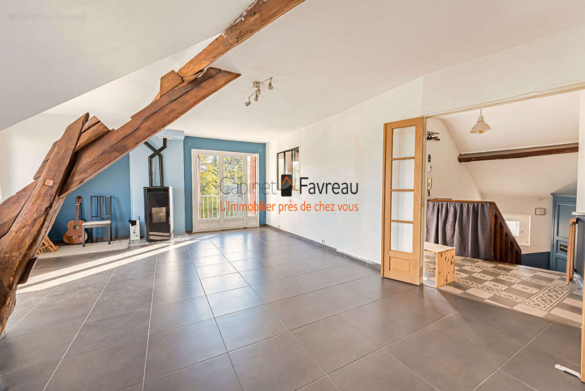 Appartement à SAINT-CYR-L&#039;ECOLE