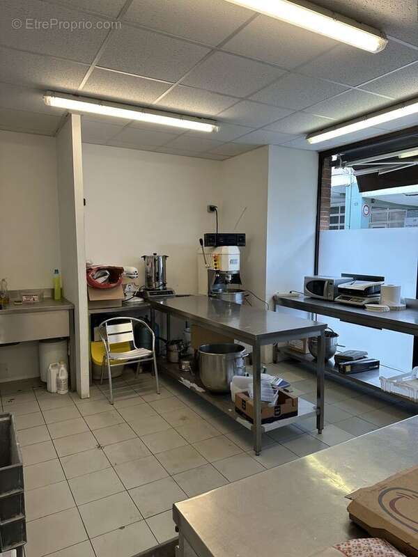 Commerce à LE VERNET