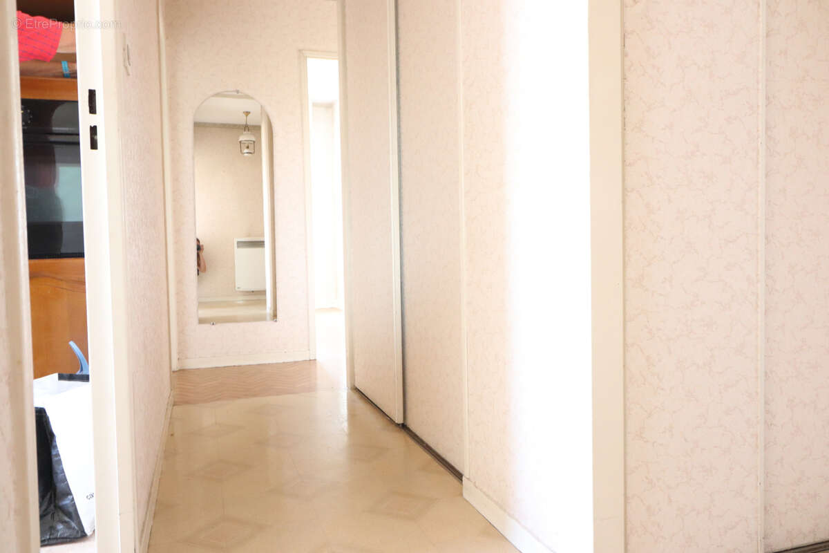 Appartement à VILLENAVE-D'ORNON