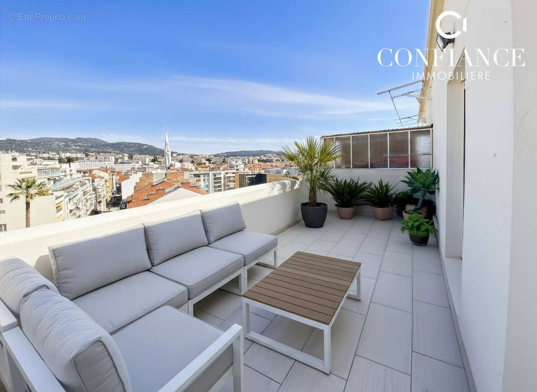 Appartement à NICE