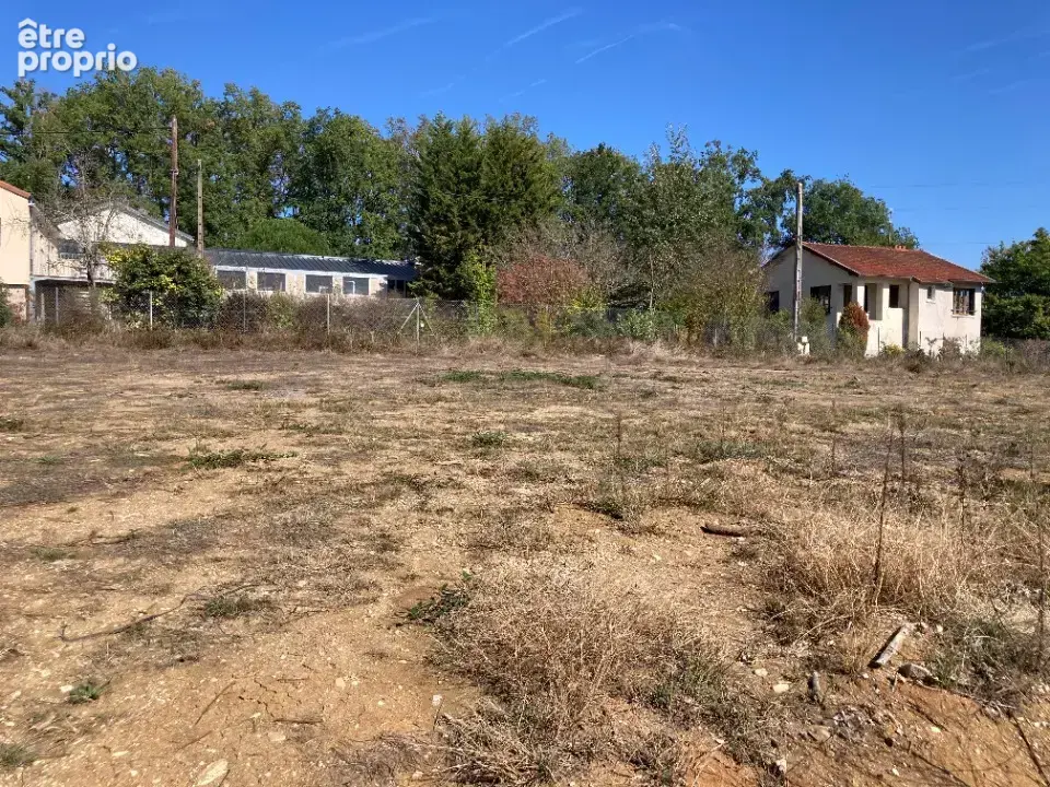 Terrain à ISLE