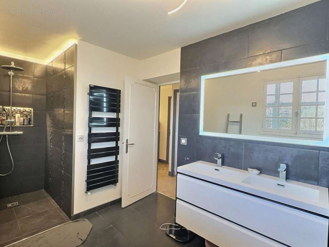 Photo 4 - Maison à VILLENNES-SUR-SEINE