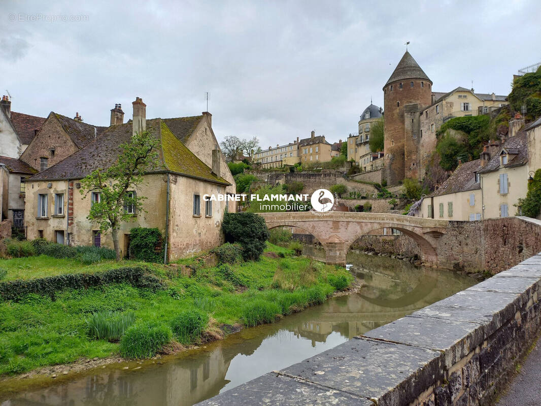 Maison à SEMUR-EN-AUXOIS