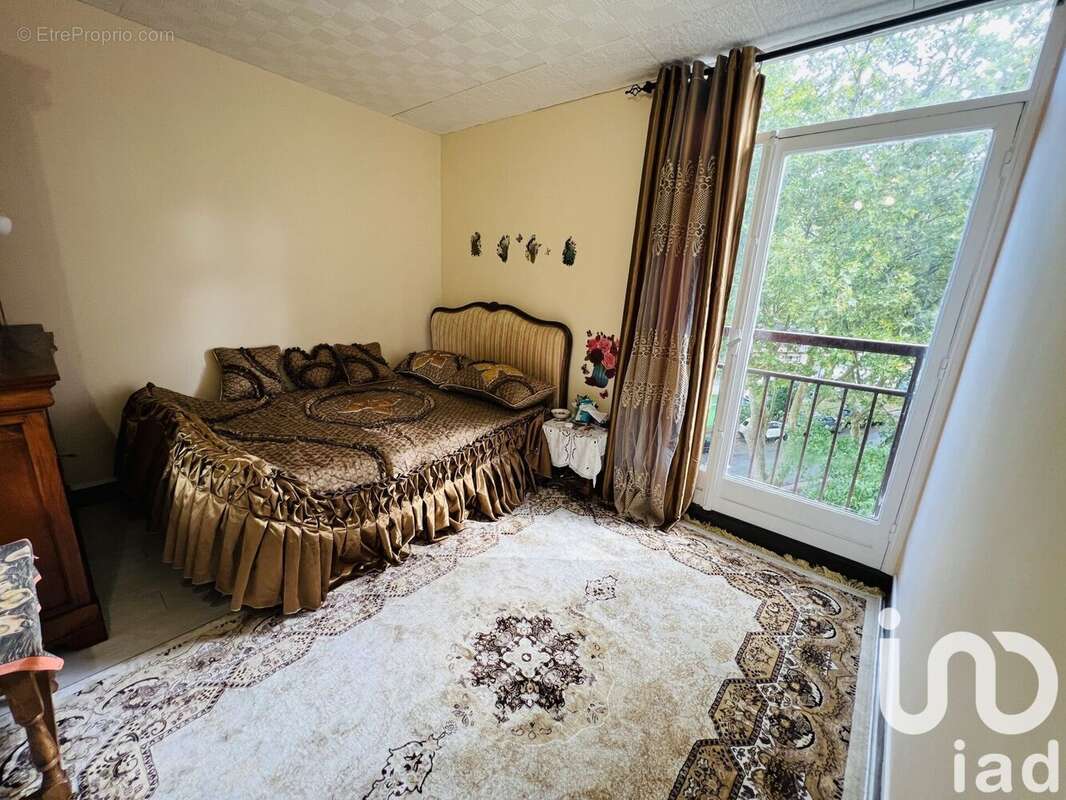 Photo 3 - Appartement à SAVIGNY-SUR-ORGE