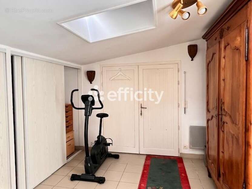 Maison à MESCHERS-SUR-GIRONDE