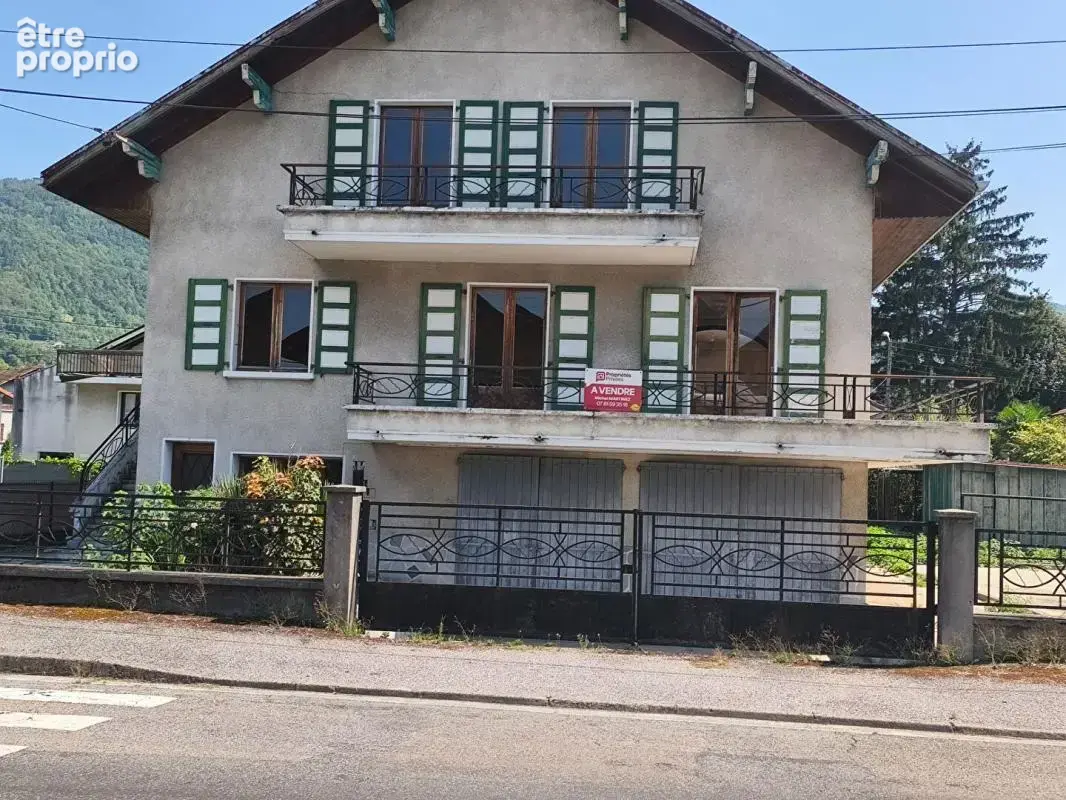 Maison sur 3 niveaux - 7 pièces - photo 11