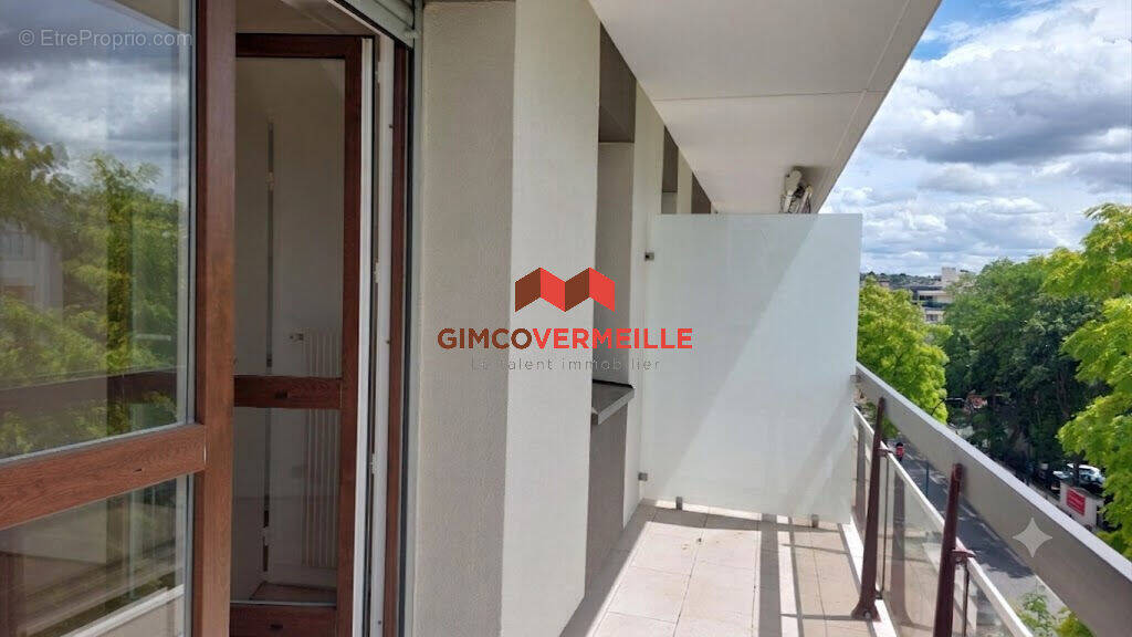 Appartement à RUEIL-MALMAISON