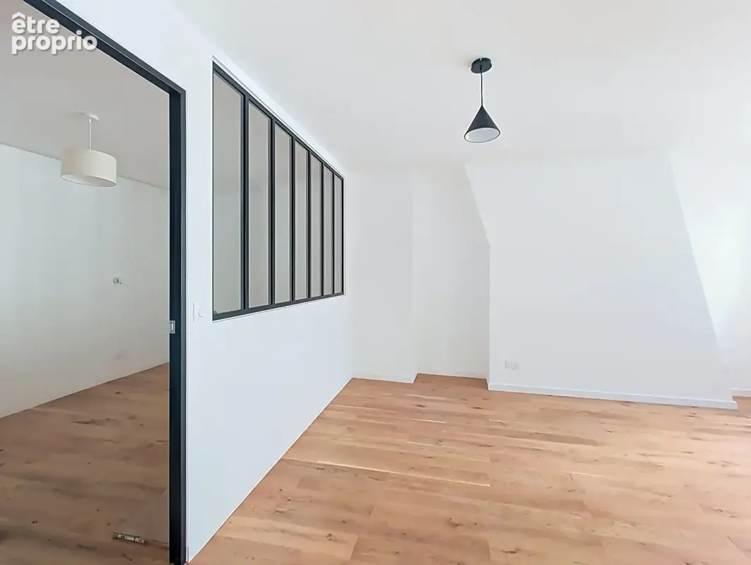 Charme de l'ancien & rénovation contemporaine ? 2 pièces de 44 m² - photo 4