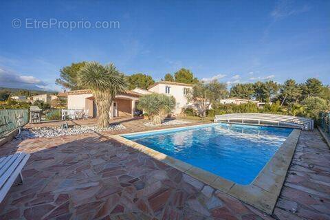 Maison à LA CADIERE-D'AZUR