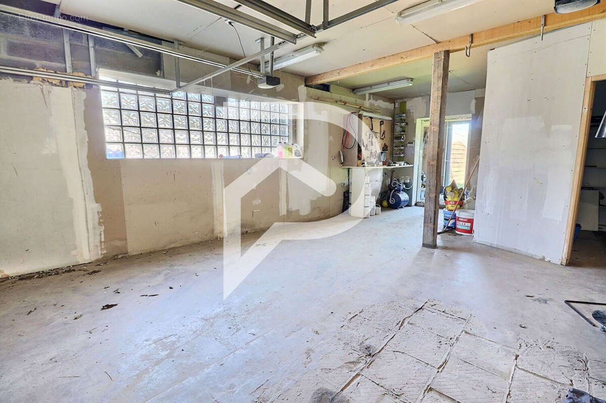 Maison à BETHENCOURT