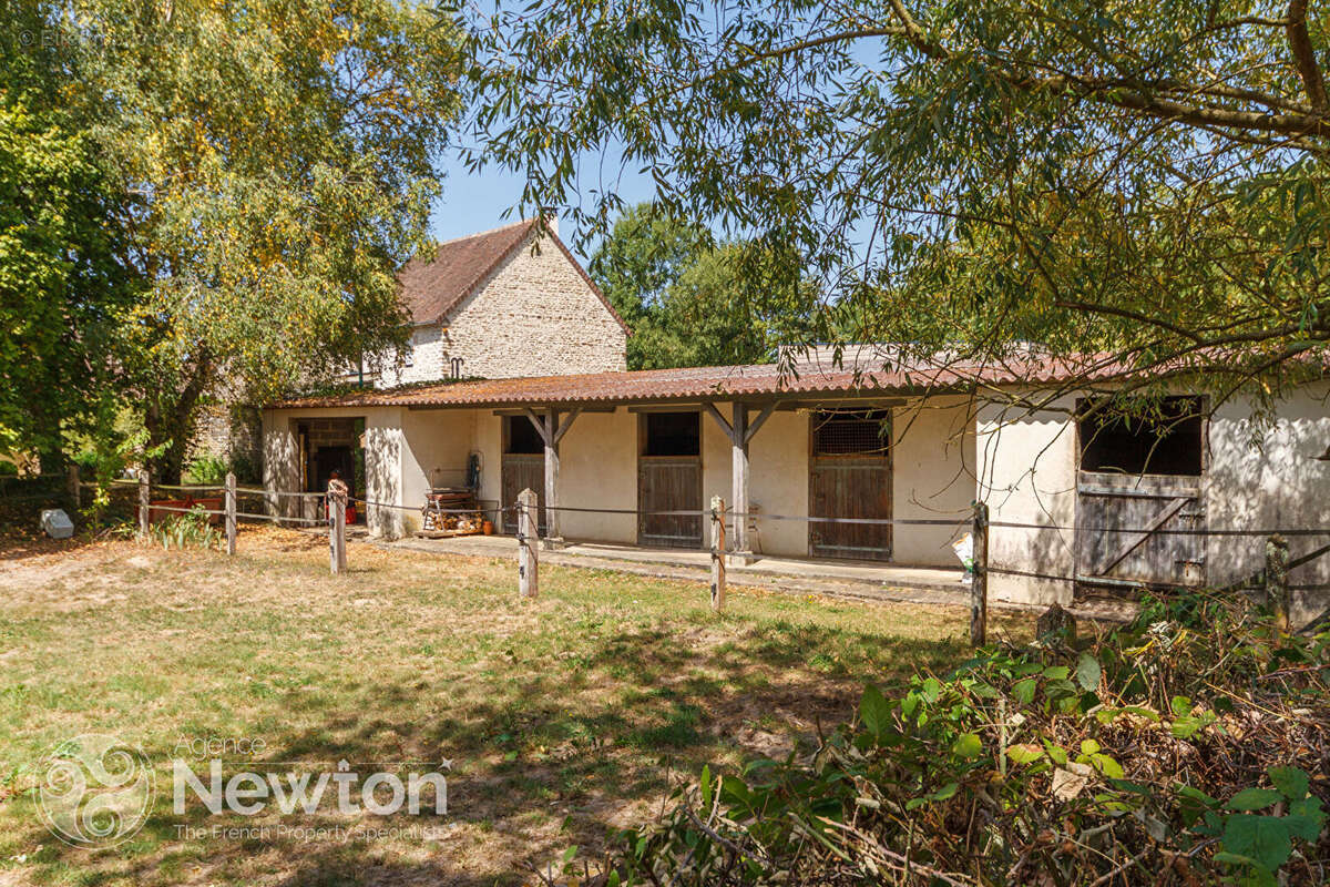 ORNE: Alençon Maison de campagne 7 chambres,  5 minutes d'Alençon - photo 17