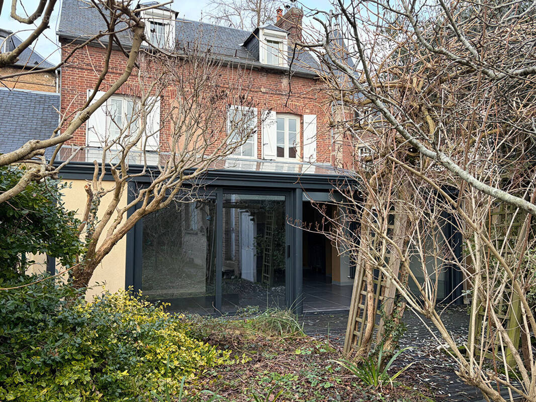 Maison à CAUDEBEC-LES-ELBEUF