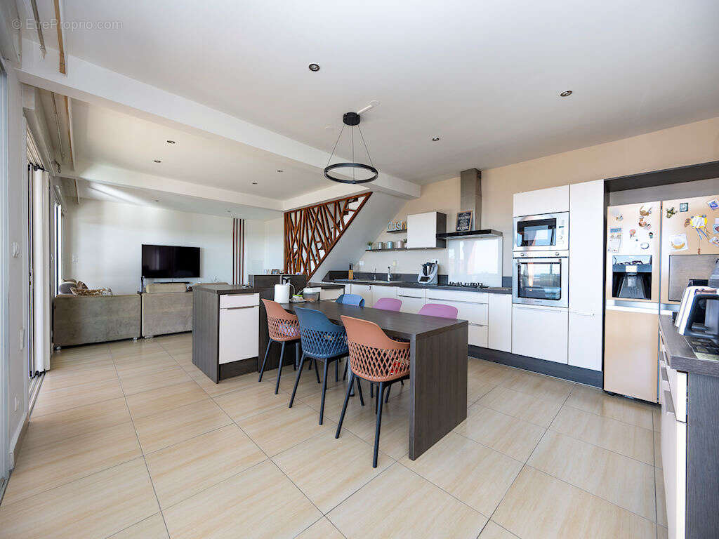 Maison à SAINT-DENIS