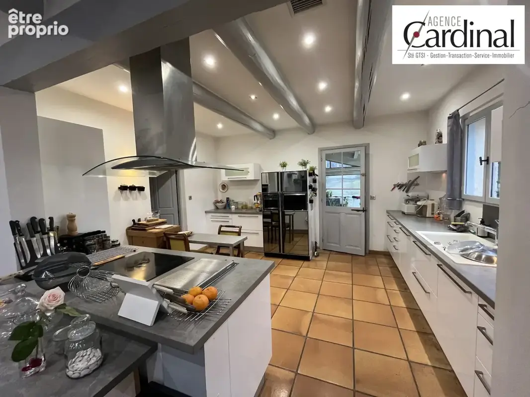 Maison 4 pièces 219 m² à vendre à Rognes (13840) - photo 6