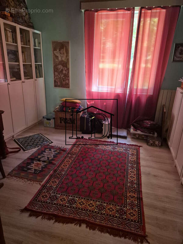 Bureau/Chambre RDC