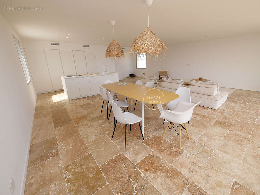 Maison à FRONTIGNAN