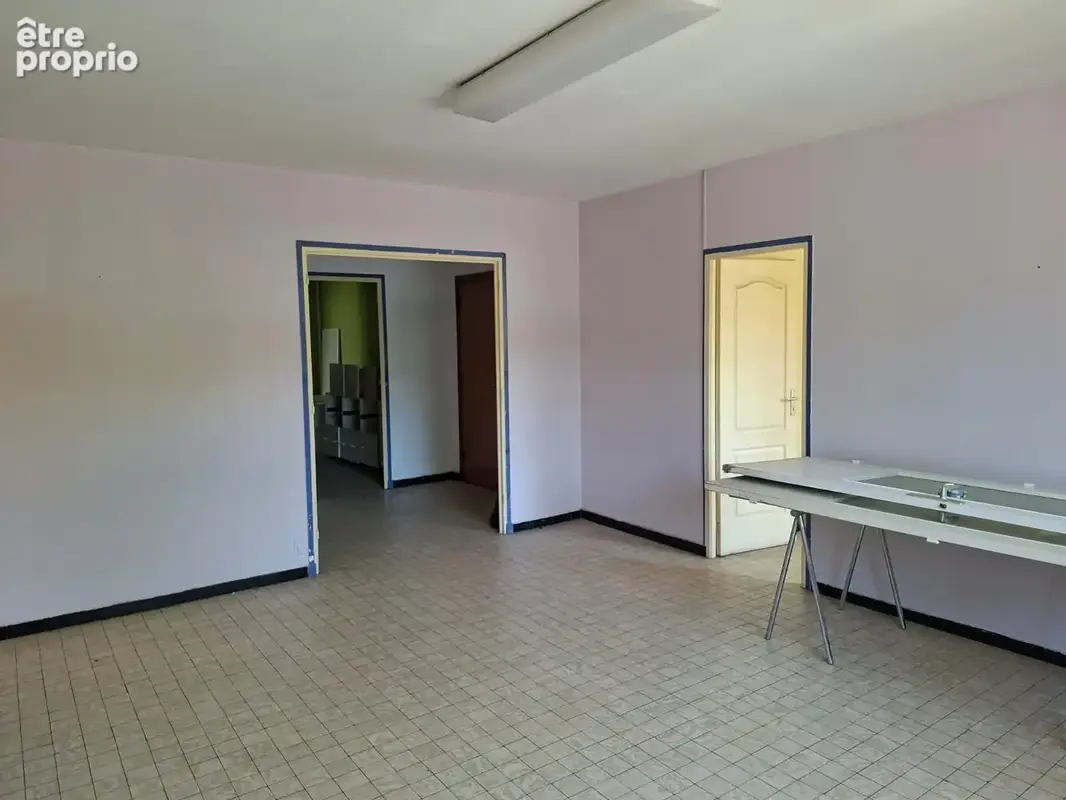 T4 à rénover - Saint Priest Centre - photo 2