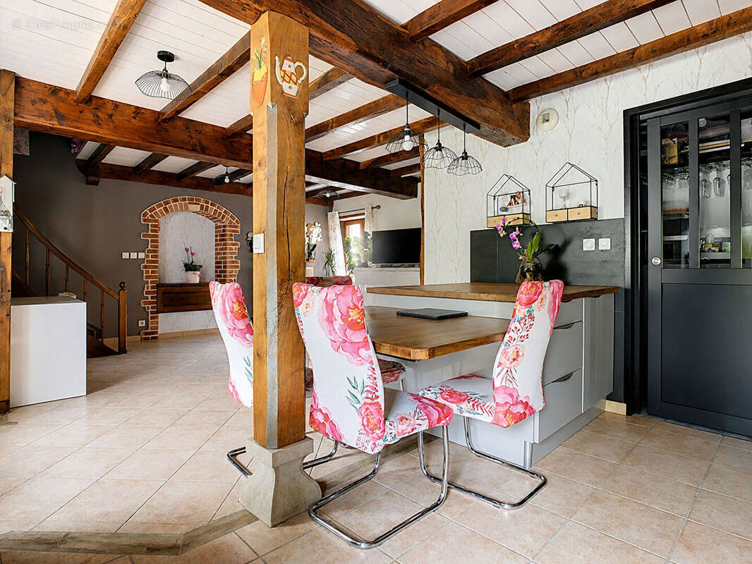 Maison - T4 - 122 m² - photo 9