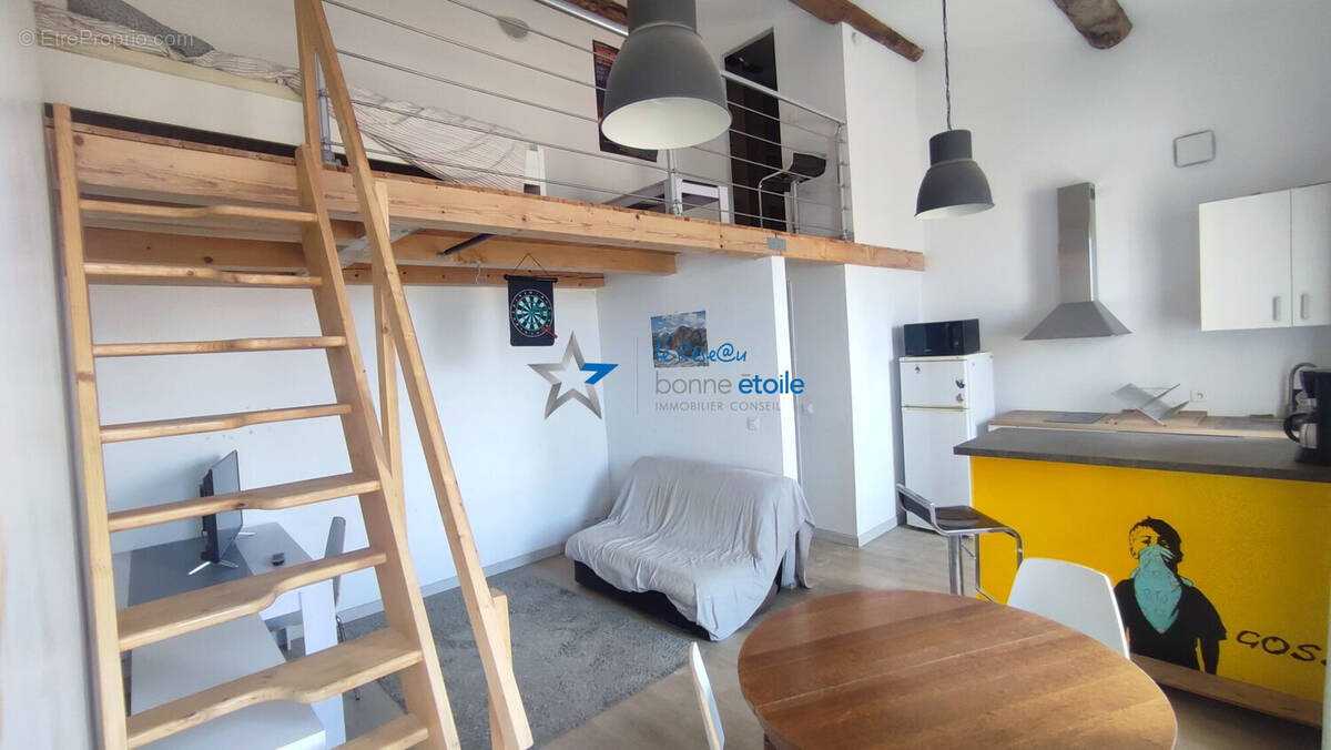 Appartement à MARSEILLE-6E