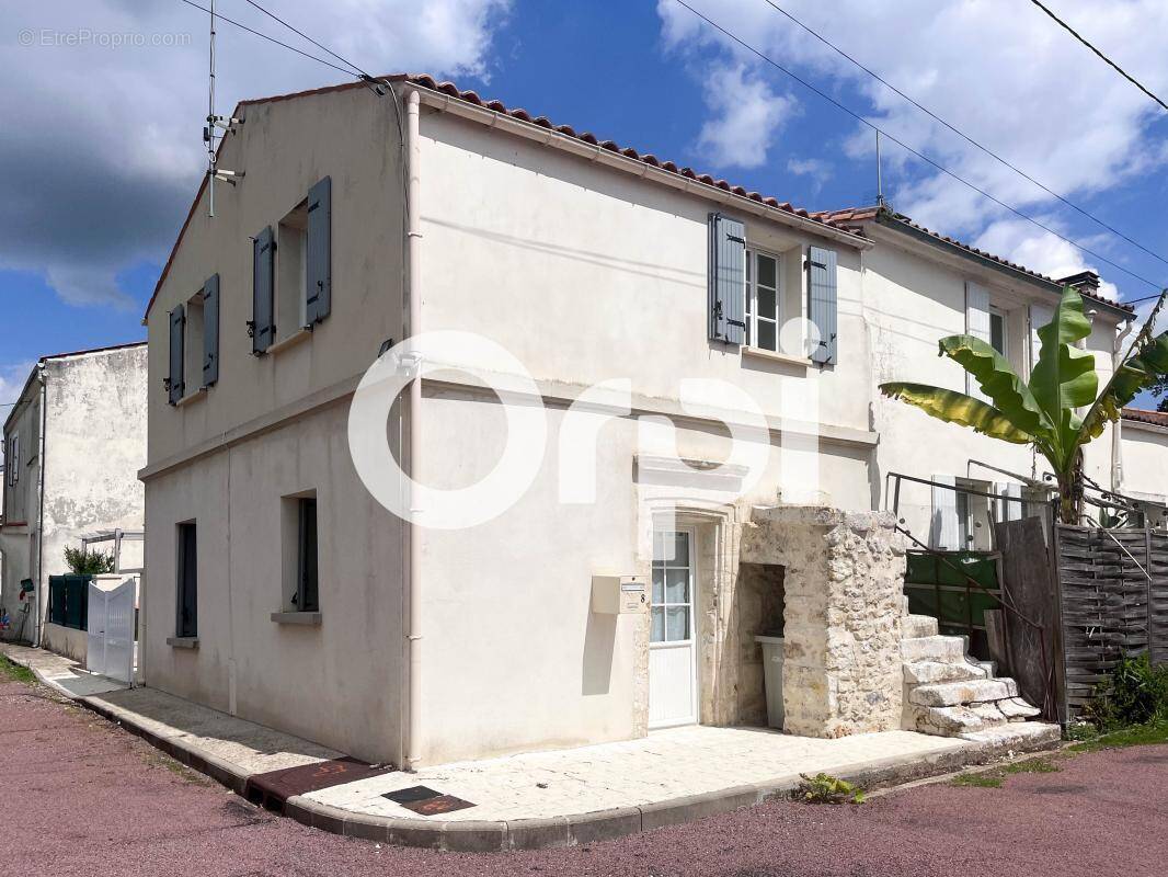 Maison à VERGEROUX